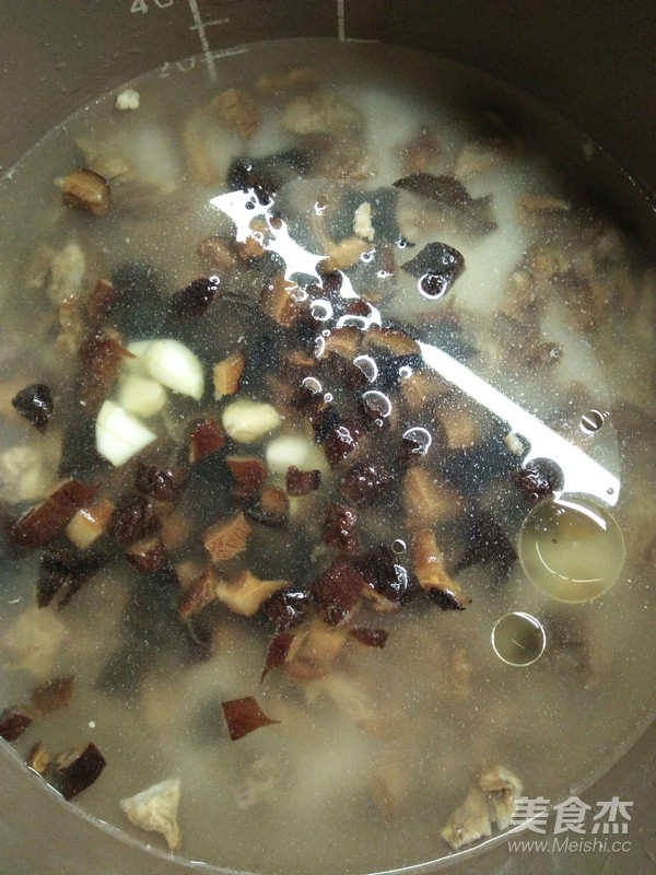 五香牛肉粥的做法步骤：3