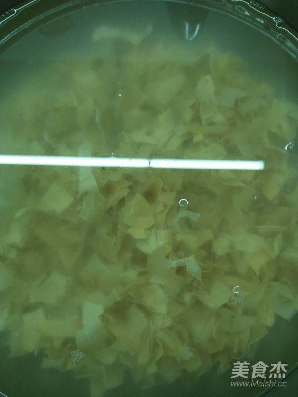 蚝油炒饭的做法步骤：1