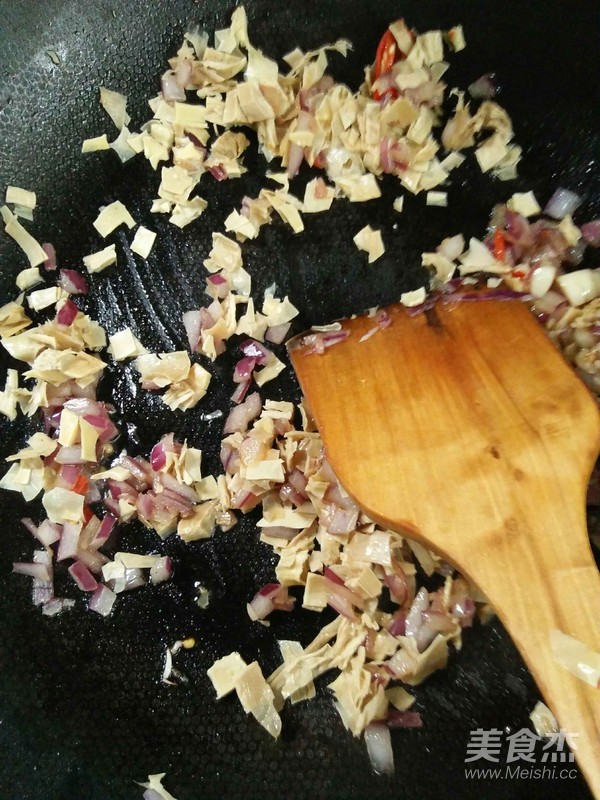 蚝油炒饭的做法步骤：6