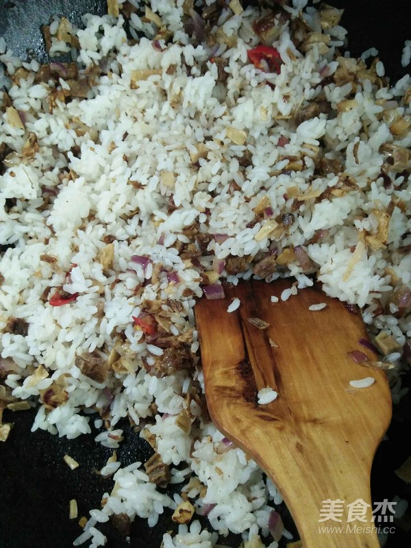 蚝油炒饭的做法步骤：8