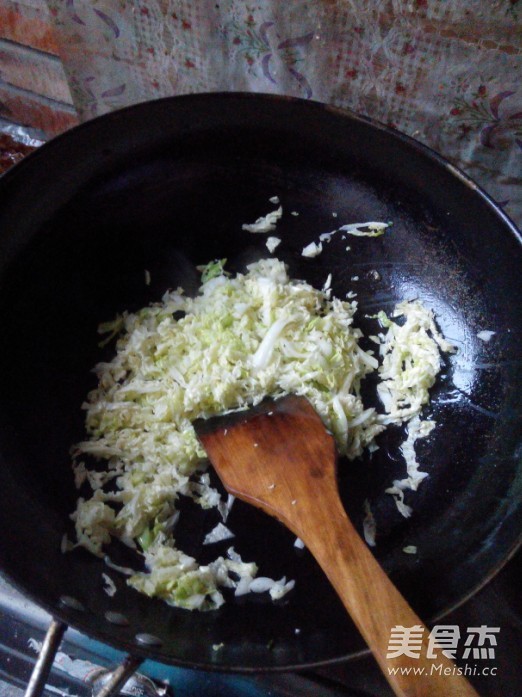 白菜肉末粉丝的做法步骤：5