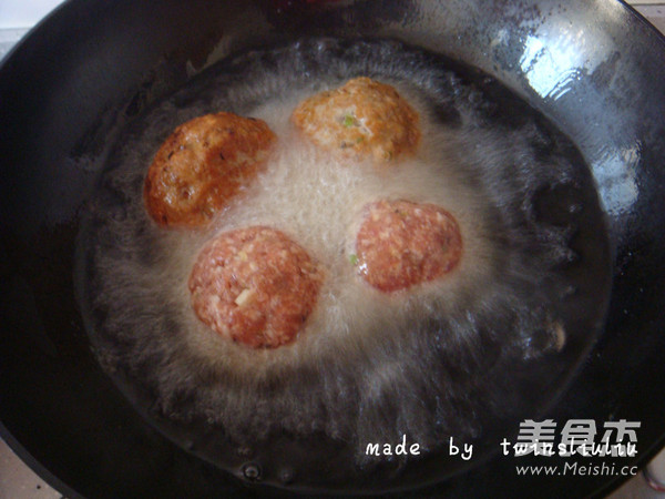 春节餐桌必备菜四喜丸子的做法步骤:11