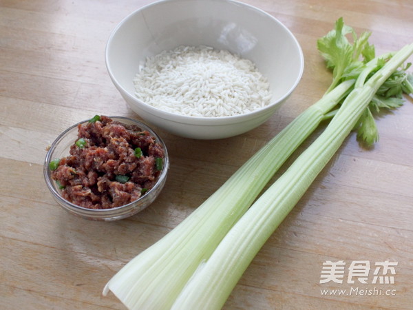 牛肉粥的做法步骤：1