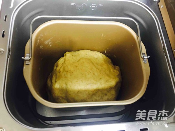 全麦面包的做法步骤:6