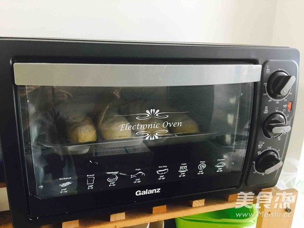 全麦面包的做法步骤:12