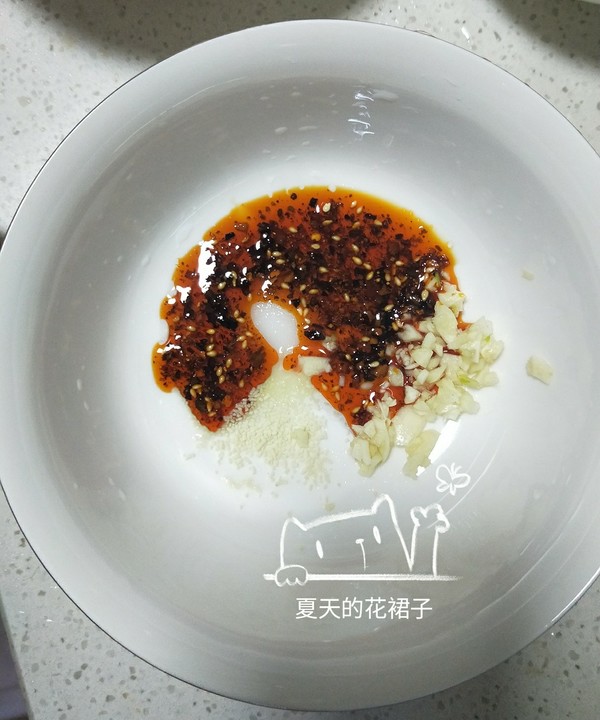 麻辣馄饨的做法步骤：4