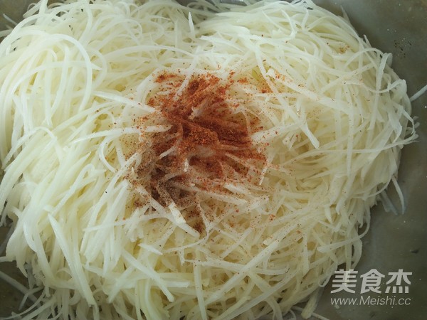 葱香洋芋煎饼的做法步骤:6