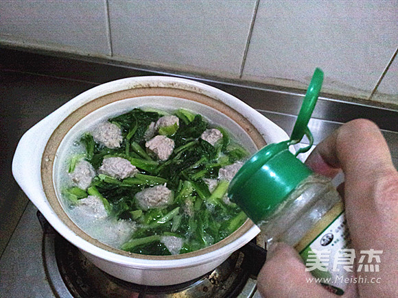 小白菜氽丸子的做法步骤:12