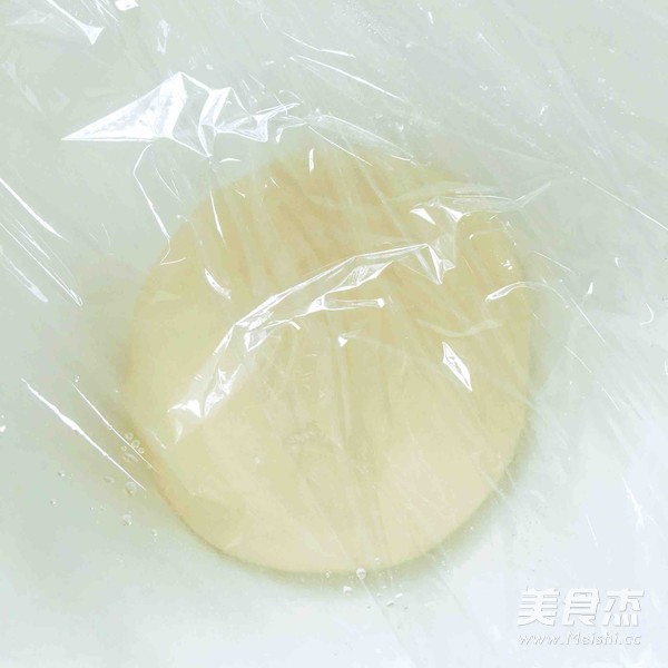 不输网红面包的芋泥小餐包的做法步骤:4