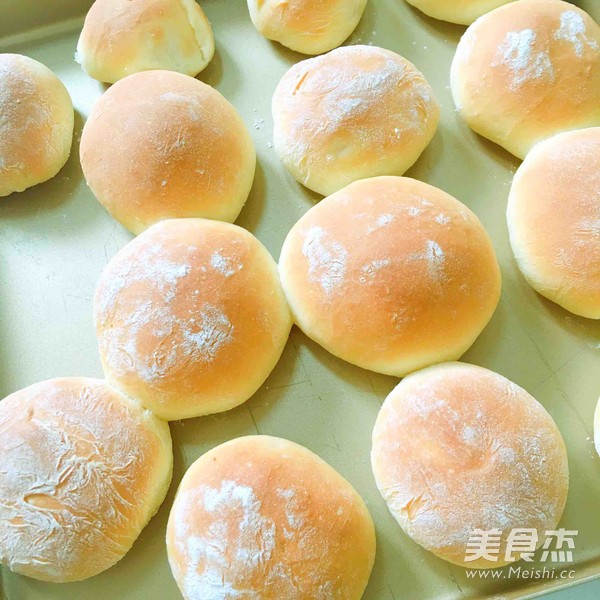不输网红面包的芋泥小餐包的做法步骤:10