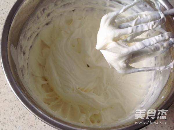 格琳诺尔亚麻籽油(芒果雪媚娘)的做法步骤:4