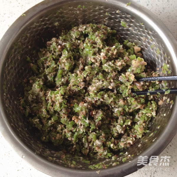 重温家乡菜肉大馄饨的做法步骤:4