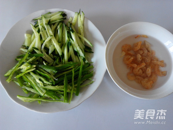 东北虾皮老虎菜的做法步骤：2