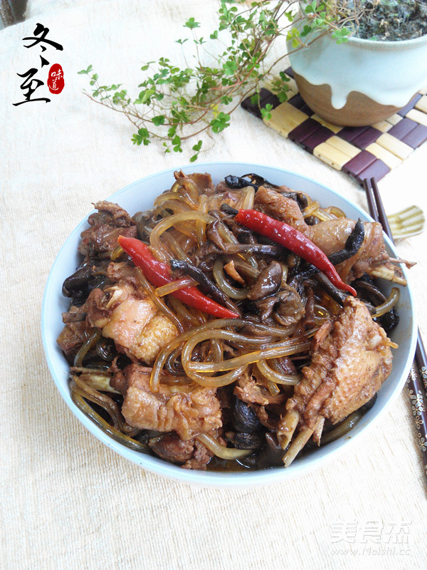 小鸡炖蘑菇的做法步骤:10