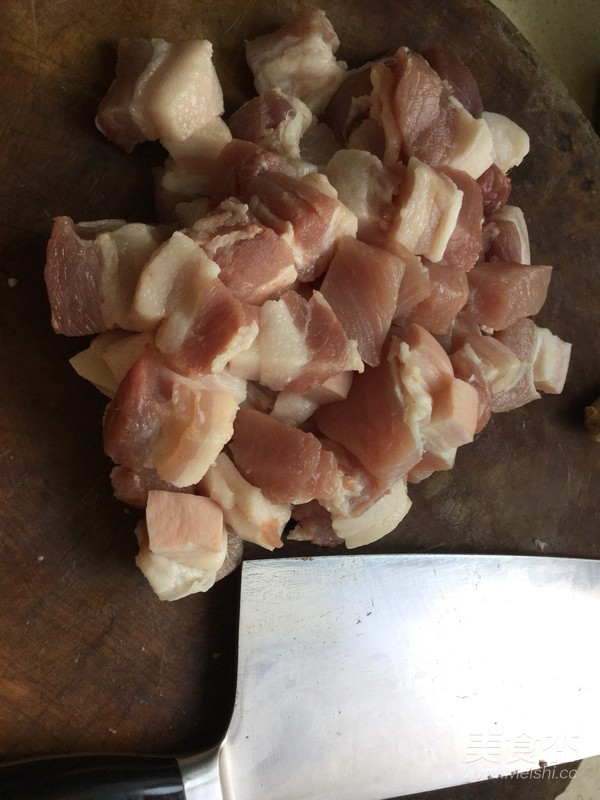 红烧肉的做法步骤：1