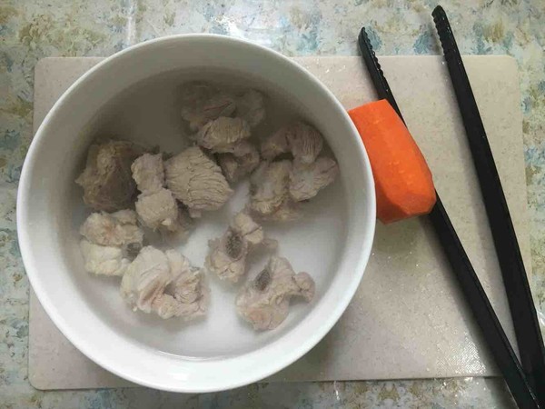 排骨汤面的做法步骤:3