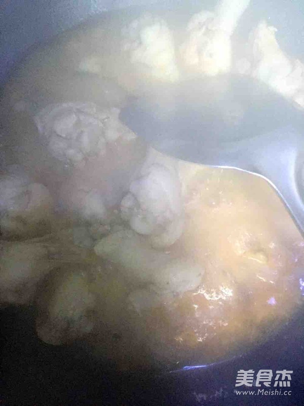 番茄酱汁鸡腿的做法步骤：4