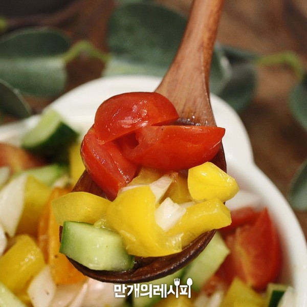 蔬菜沙拉的做法步骤：4