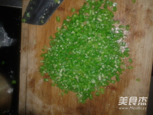 鲜肉豆角包子的做法步骤:4