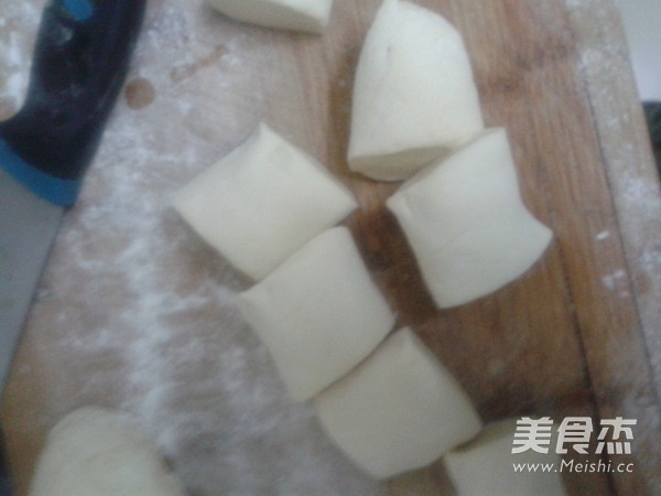 鲜肉豆角包子的做法步骤:6