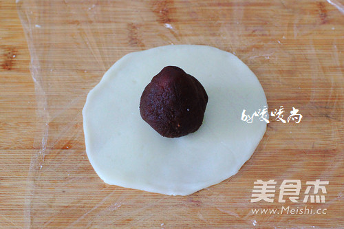 草莓大福的做法步骤:7