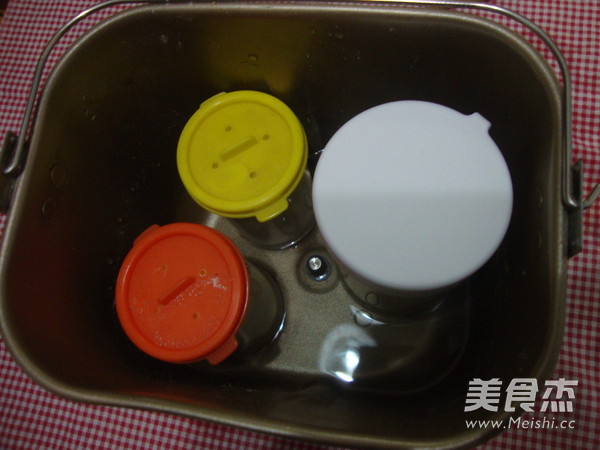 自制豆浆酸奶的做法步骤：5