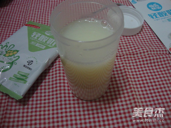 自制豆浆酸奶的做法步骤：3