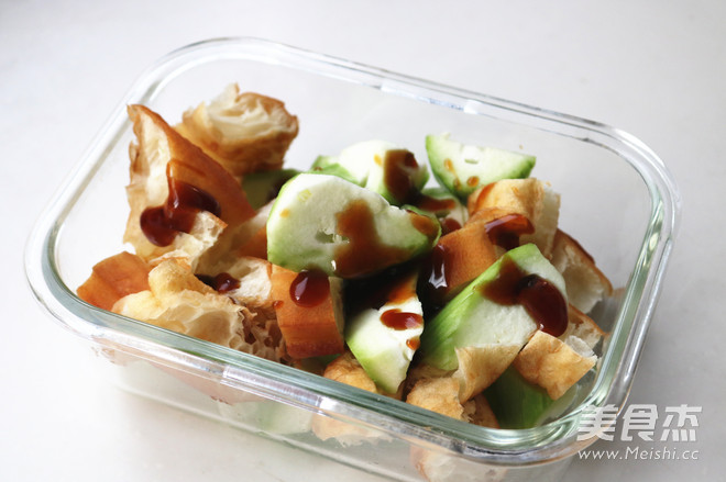 丝瓜烧油条的做法步骤：5