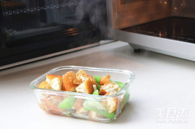 丝瓜烧油条的做法步骤：8