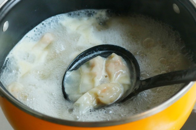 牛肉磷虾馄饨的做法步骤：9