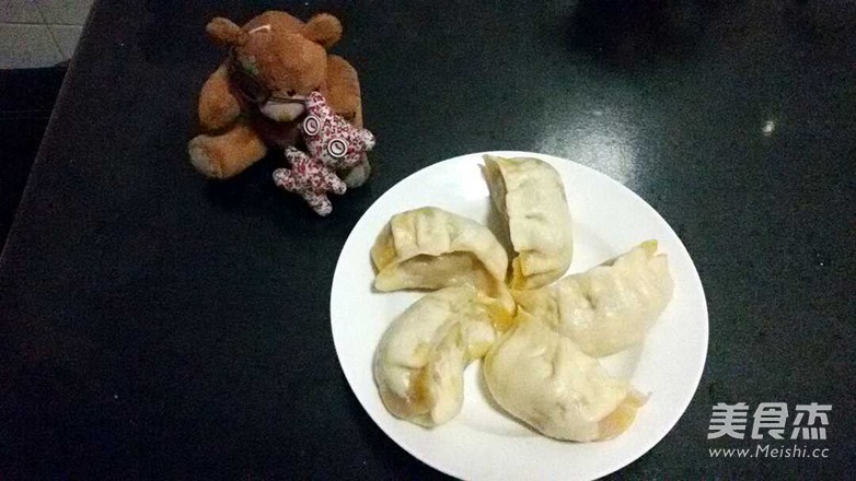 猪肉酸菜包子、蒸饺的做法步骤:10