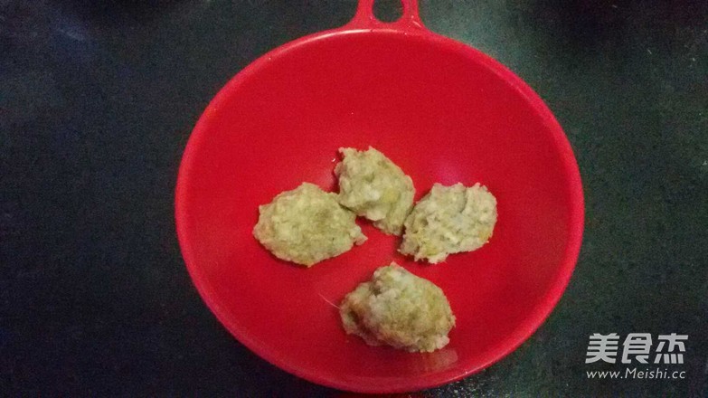 猪肉酸菜包子、蒸饺的做法步骤:10