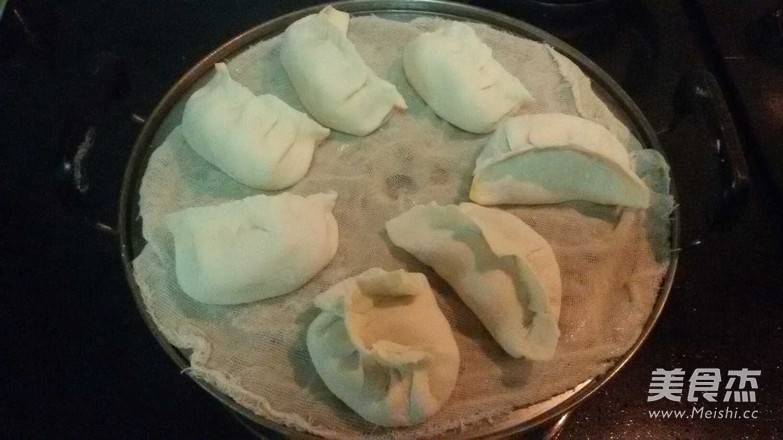 猪肉酸菜包子、蒸饺的做法步骤:10