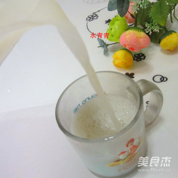 五谷黄豆豆浆的做法步骤：9