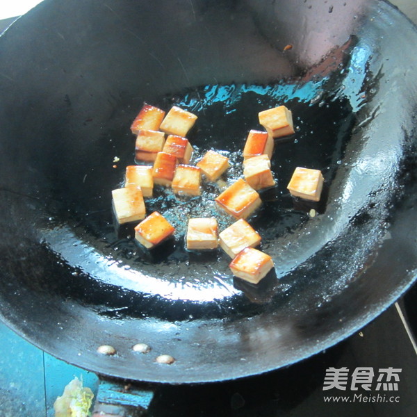 东坡肉烧豆腐的做法步骤：3
