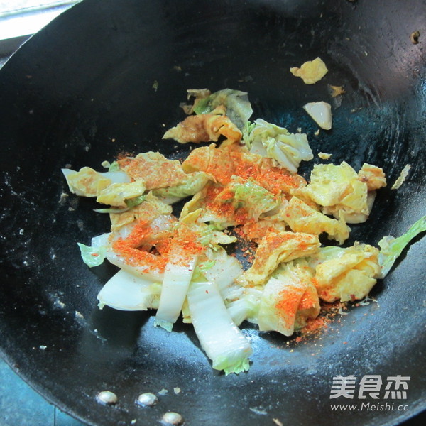 白菜炒蛋的做法步骤:10