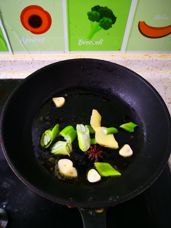 五花肉烧豆角的做法步骤：5