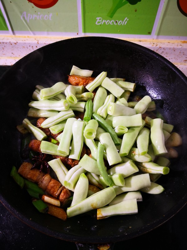 五花肉烧豆角的做法步骤：7
