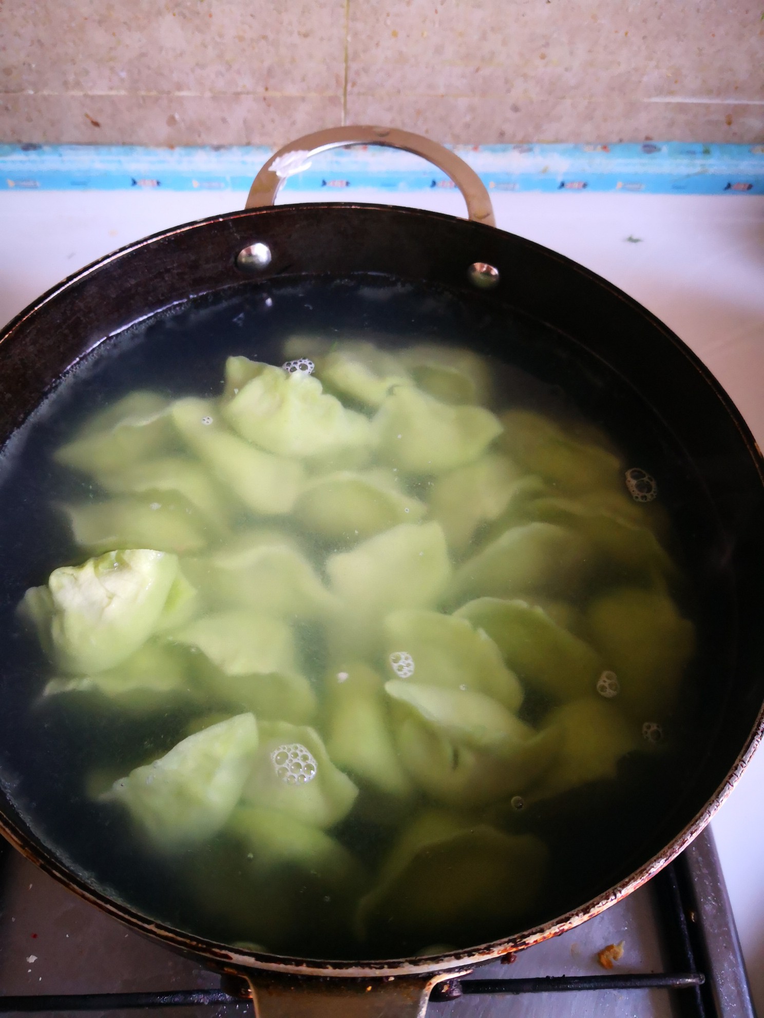 绿色荤香水饺的做法步骤：9