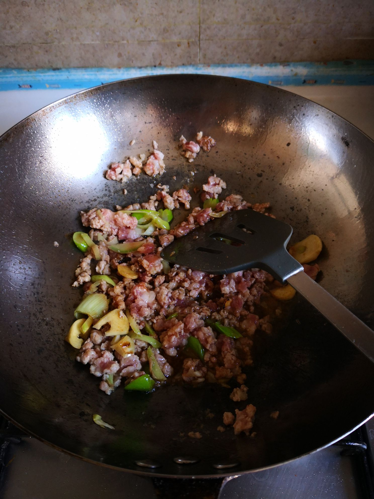 肉馅炒白菜片的做法步骤：5