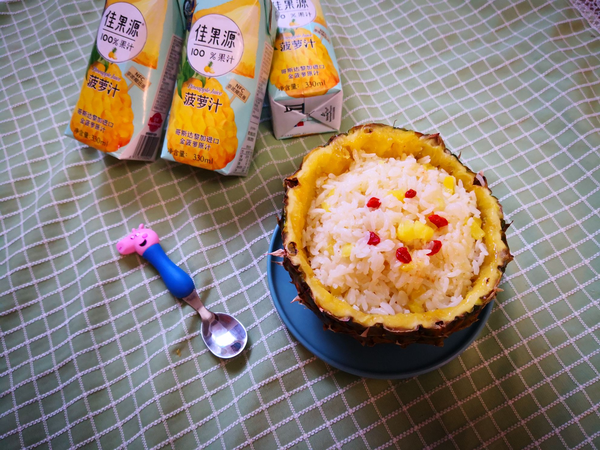 菠萝汁炒饭的做法步骤：10