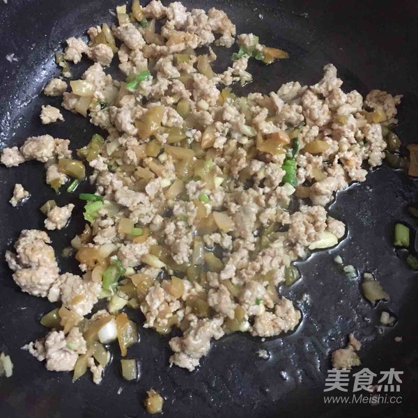 榨菜肉末蒸豆腐的做法步骤：6