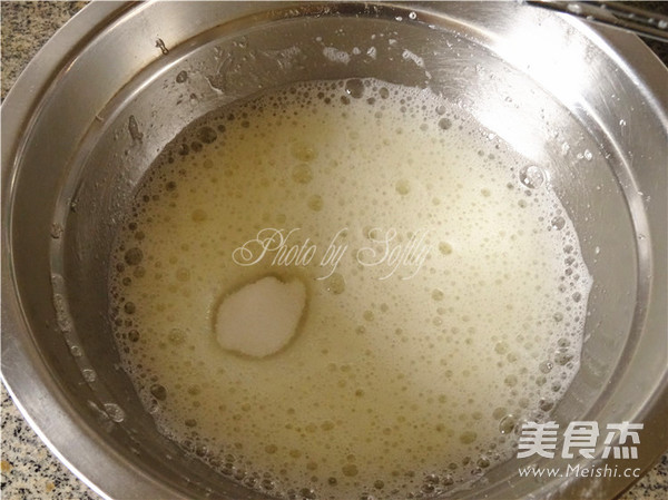 抹茶蒸蛋糕的做法步骤:8