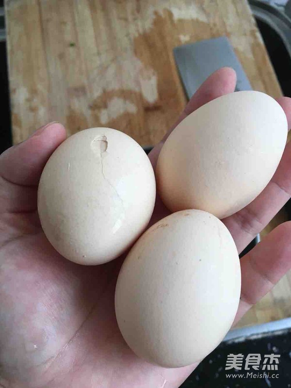 聪聪的鳗鱼炒饭的做法步骤：1