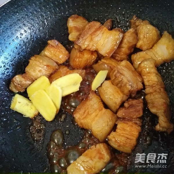 红烧五花肉的做法步骤:4