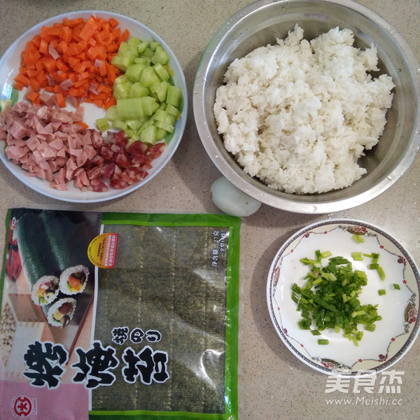 紫菜包炒饭的做法步骤：1