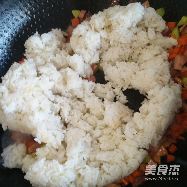 紫菜包炒饭的做法步骤:7