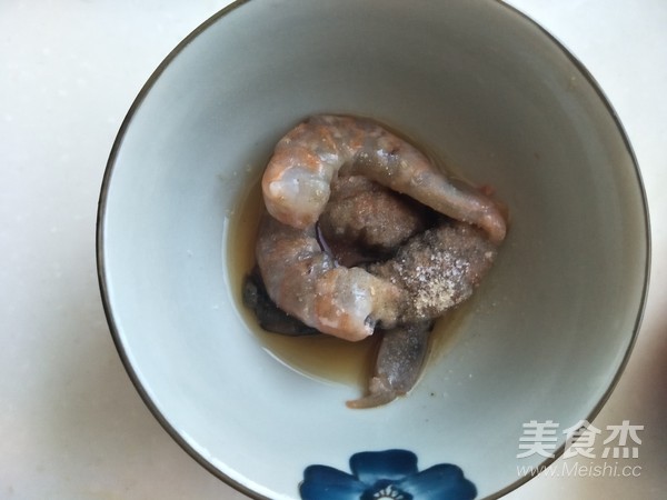 芒果鲜虾沙拉的做法步骤:5