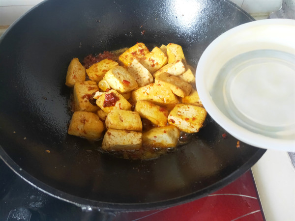 牛肉酱豆腐的做法步骤:8