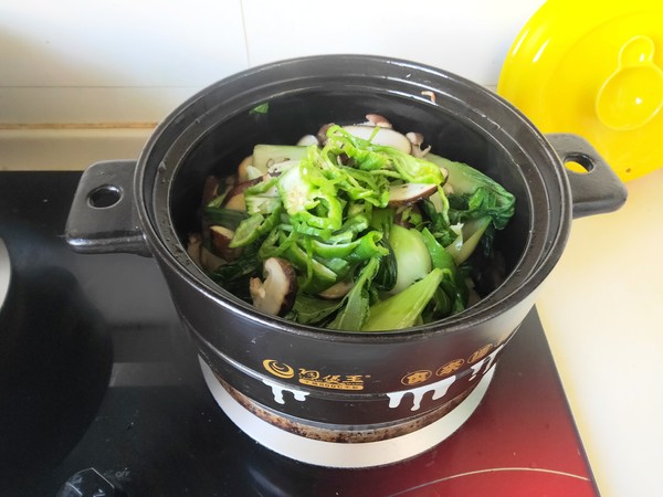 蚝油香菇油菜的做法步骤:9